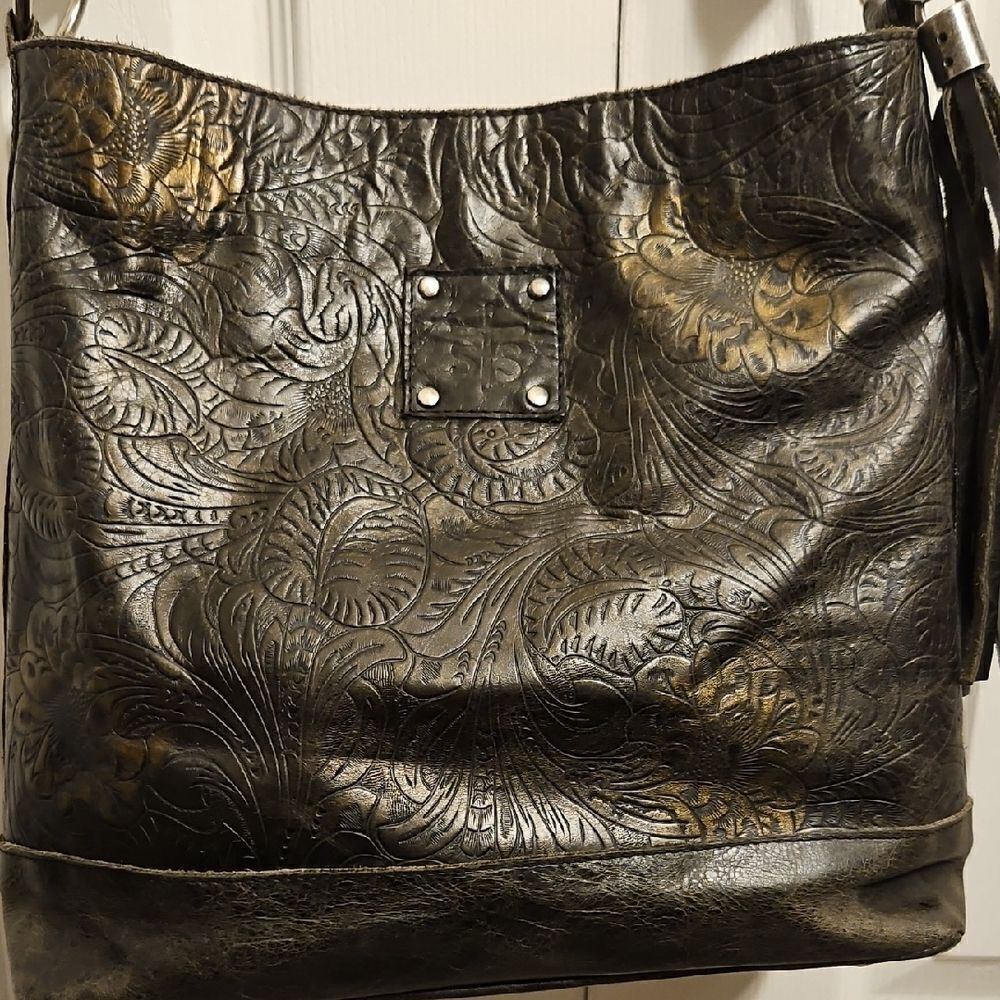 STS Ranch embossed paisley shoulder bag
